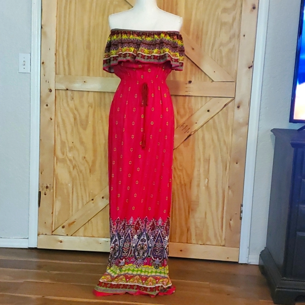 Flying Tomato maxi dress